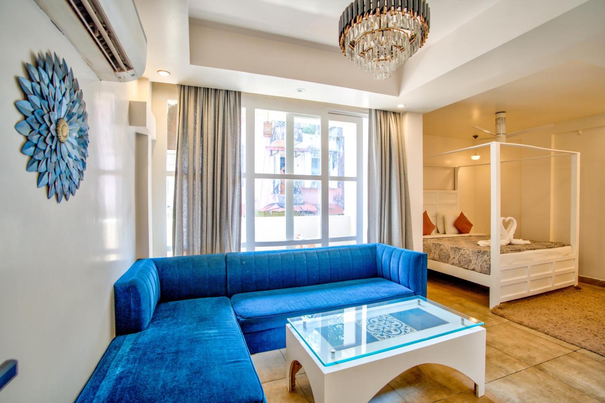 Hotel Pajaros Blu Calangute Eksteriør billede